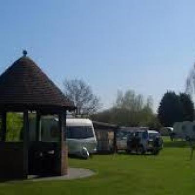 AMC Bridge villa camping